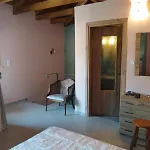 Apartment Garavelas το σπιτι στην καστανιανη μαστοροχωρια κονιτσα *