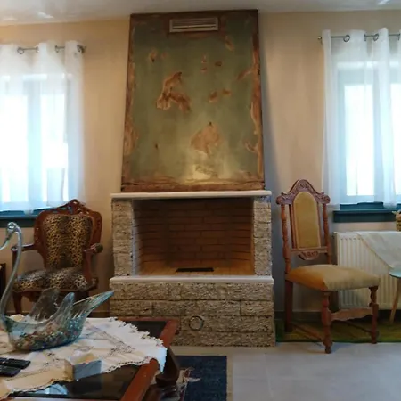 Garavelas το σπιτι στην καστανιανη μαστοροχωρια κονιτσα *