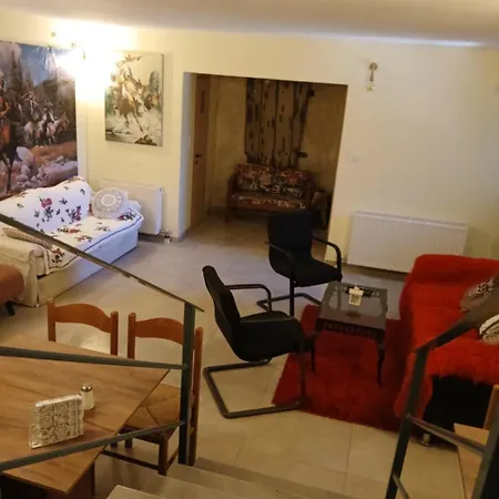 Garavelas το σπιτι στην καστανιανη μαστοροχωρια κονιτσα